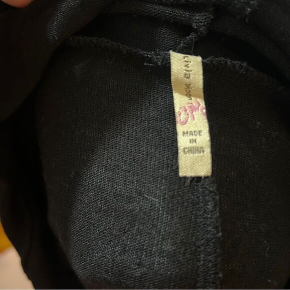 Olivia Moon Cowl Neck Light Sweater Womens Large Black - Picture 4 of 8